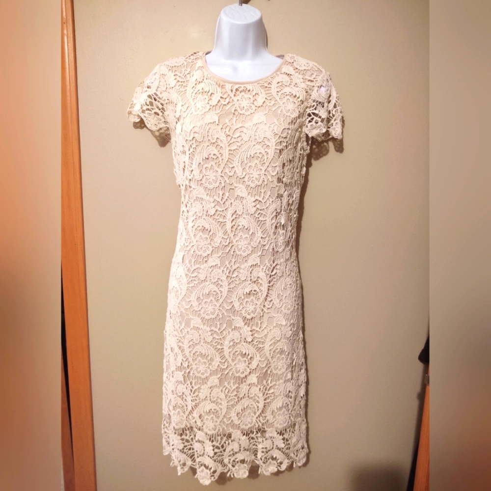 Tan lace dress size